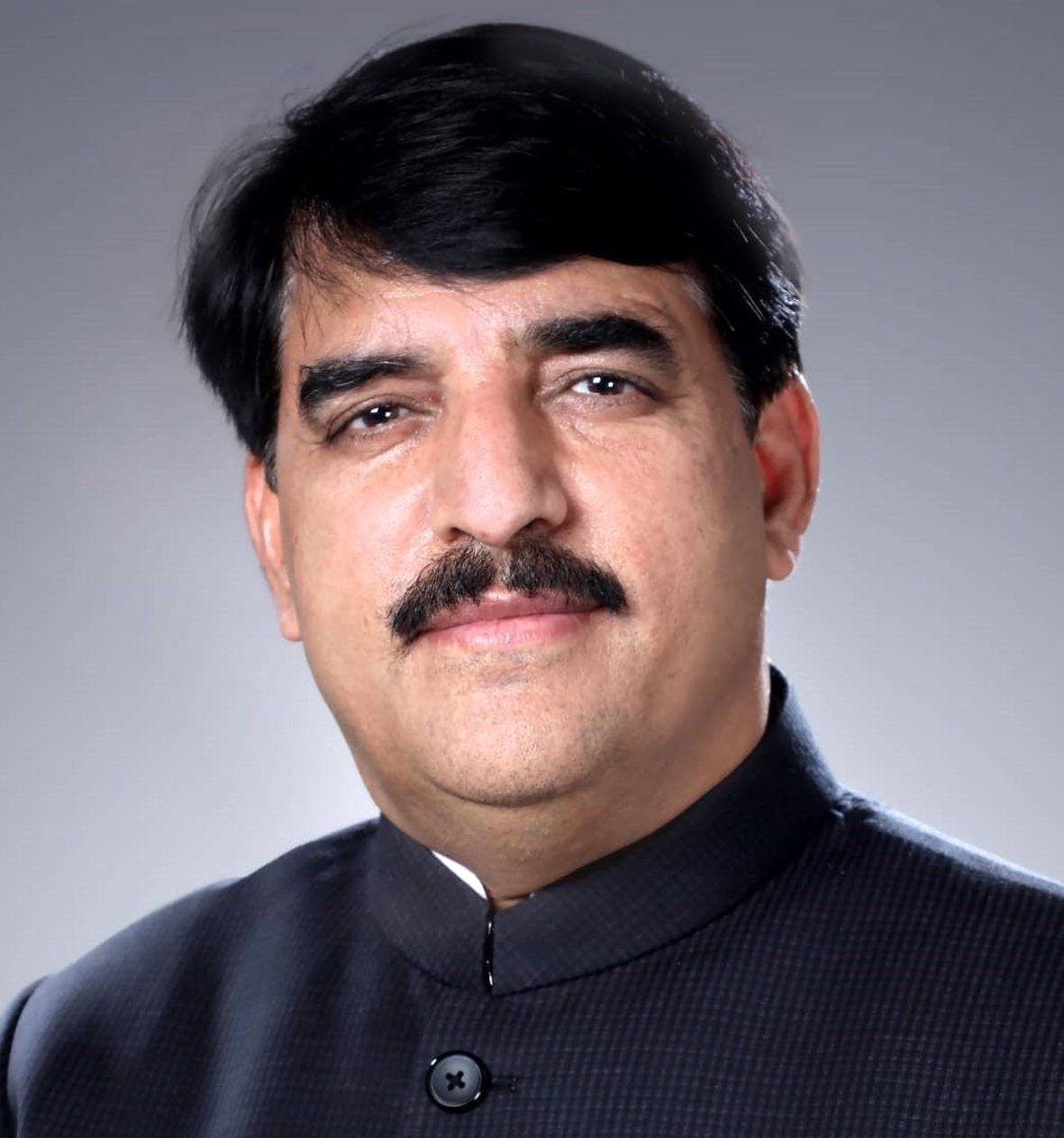 डॉ. मुकेश भारद्वाज डॉ. मुकेश भारद्वाज