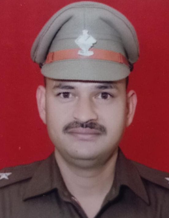 एसआई बृजभूषण गुरुरानी।