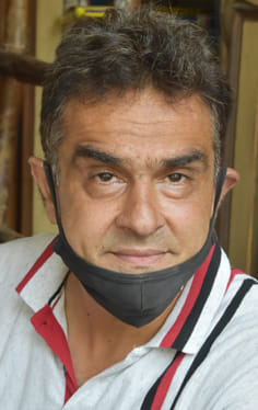 व्यापारी आकाश कपूर व्यापारी आकाश कपूर