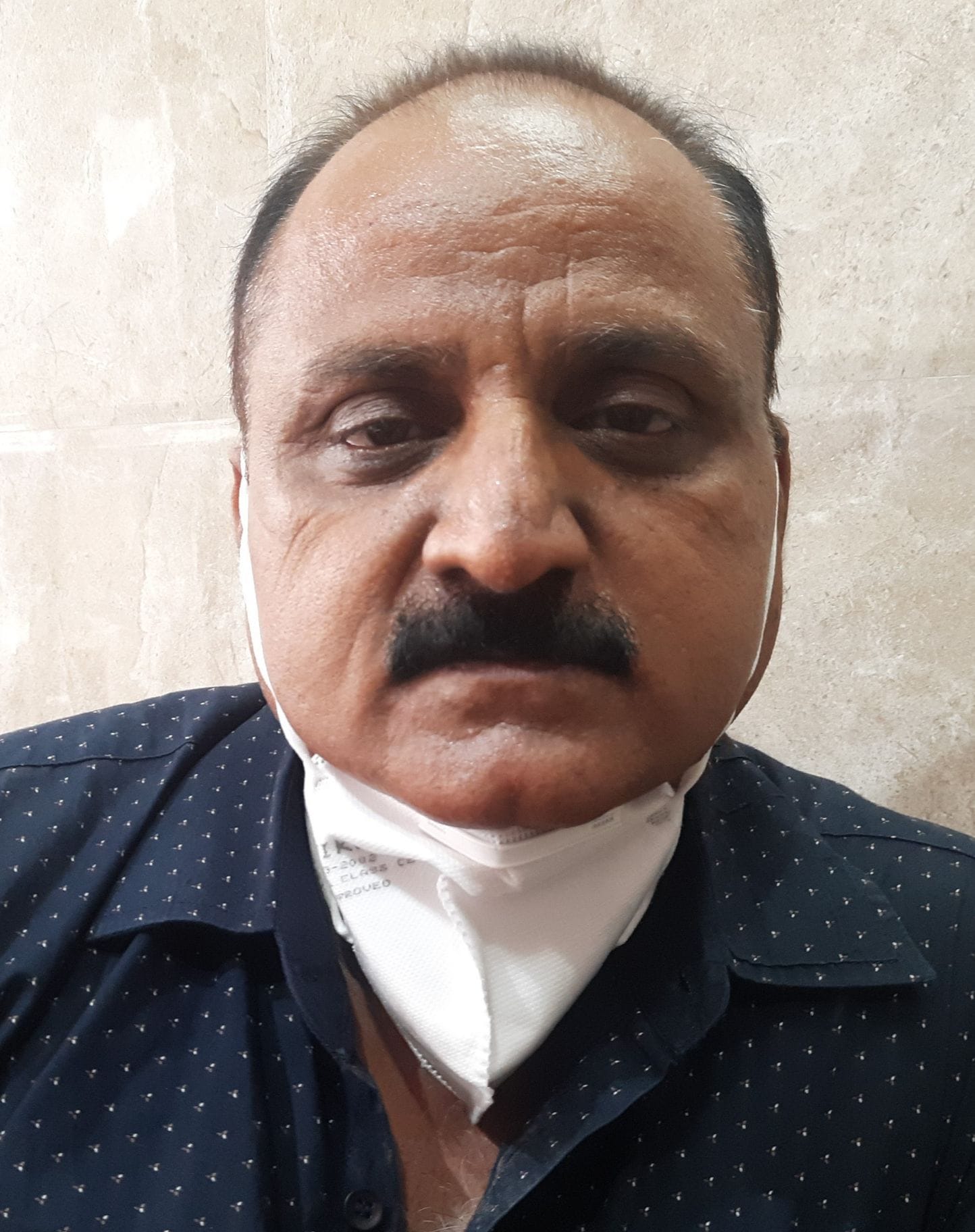 - राजीव कुमार, ड्राई फ्रूट्स कारोबारी - राजीव कुमार, ड्राई फ्रूट्स कारोबारी
