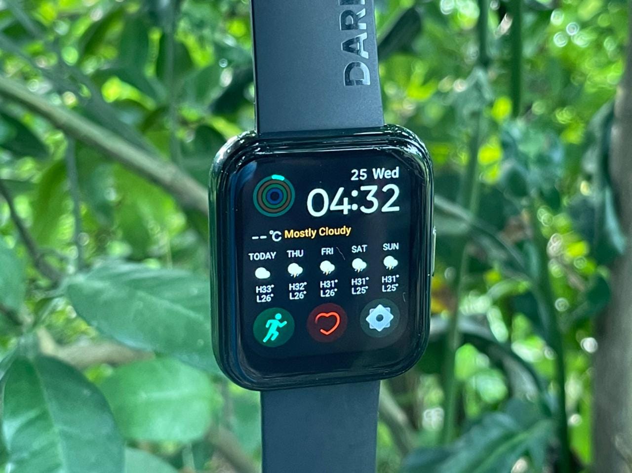 Realme Watch 2 Pro Review: рдХрд┐рддрдиреА рд╕реНрдорд╛рд░реНрдЯ рд╣реИ рд░рд┐рдпрд▓рдореА рдХреА 4,999 рд░реБрдкрдпреЗ рд╡рд╛рд▓реА рдпрд╣ рд╕реНрдорд╛рд░реНрдЯрд╡реЙрдЪ?