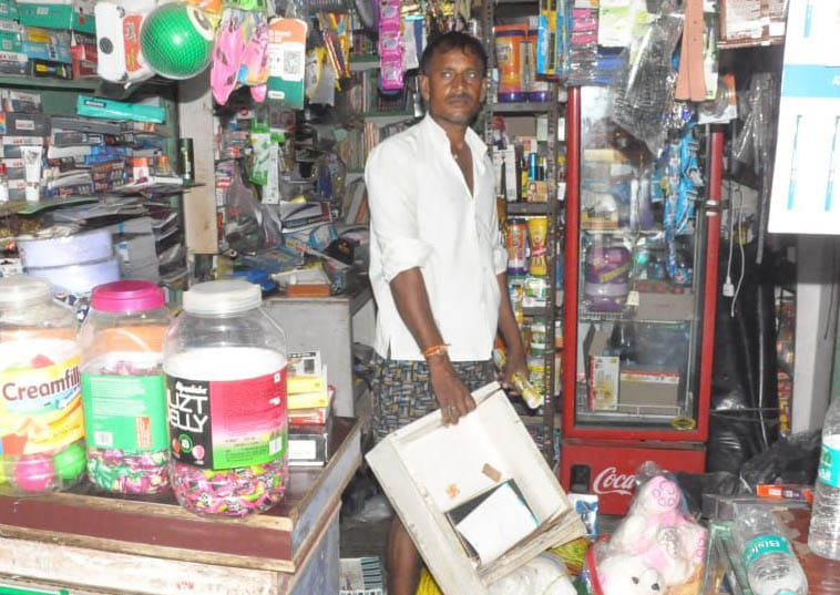 Theft in four shops in one night