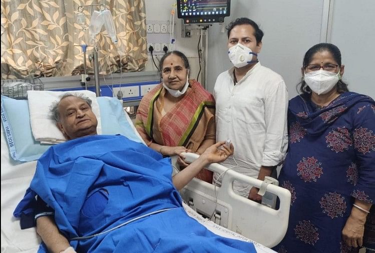 Rajasthan Cm Ashok Gehlot Masuk Rumah Sakit SMS Di Jaipur Setelah Sakit Dada Parah