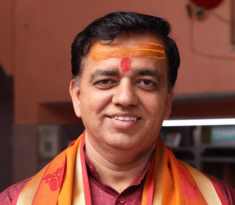 पंडित अतुल जोशी महाराज
