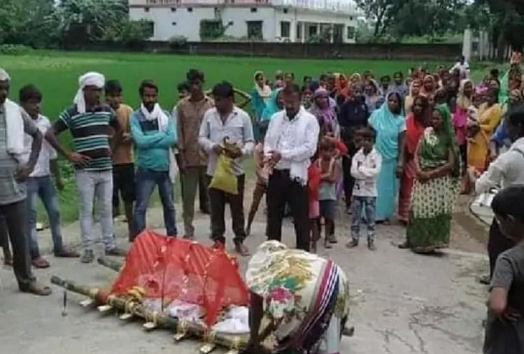Berita Madhya Pradesh Rajgarh: Pesta Massal Kematian Monyet, Pemakaman Dilakukan Menurut Ritual Hindu