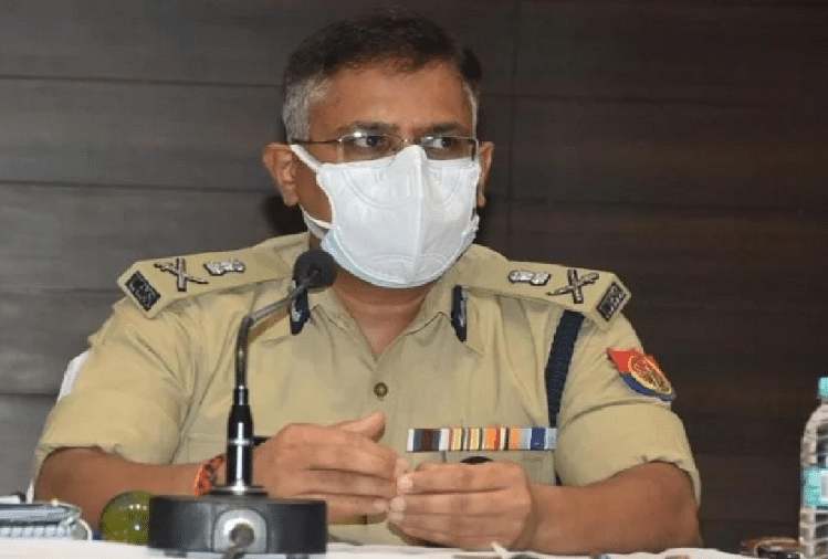 11 enquêteurs n’ont pas écrit de journal sur un seul cas au cours des deux derniers mois Le commissaire de police de Varanasi a émis un avertissement