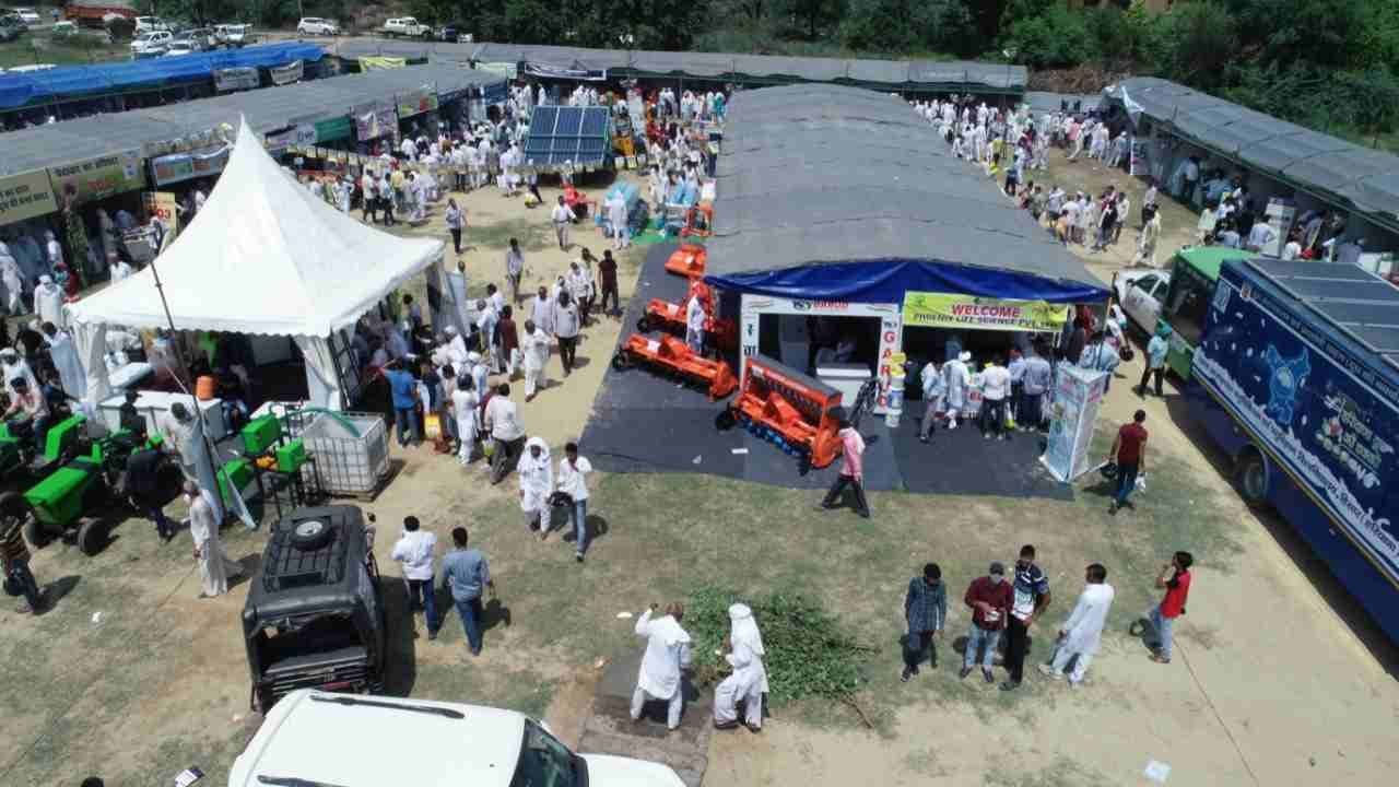 कृषि मेले का दृश्य। कृषि मेले का दृश्य।