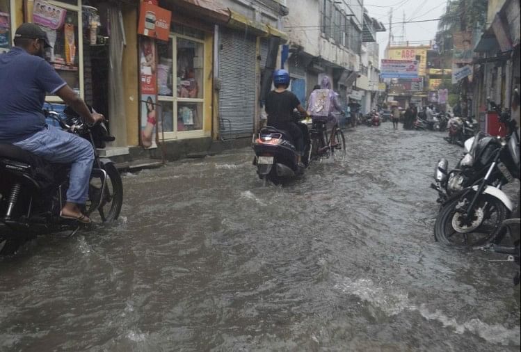 weather forecast monsoon update today in delhi noida ghaziabad faridabad live news updates: Delhi ncr noida Ghaziabad Faridabad weather live update IMD Issued Orange Alert heavy rainfall in madhya pradesh uttar pradesh rajasthan punjab jammu kashmir