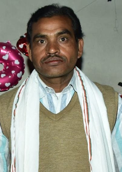 चित्रकूट में गरीब रथ ट्रेन की चपेट में आए संतोष साहू- फाइल फोटो