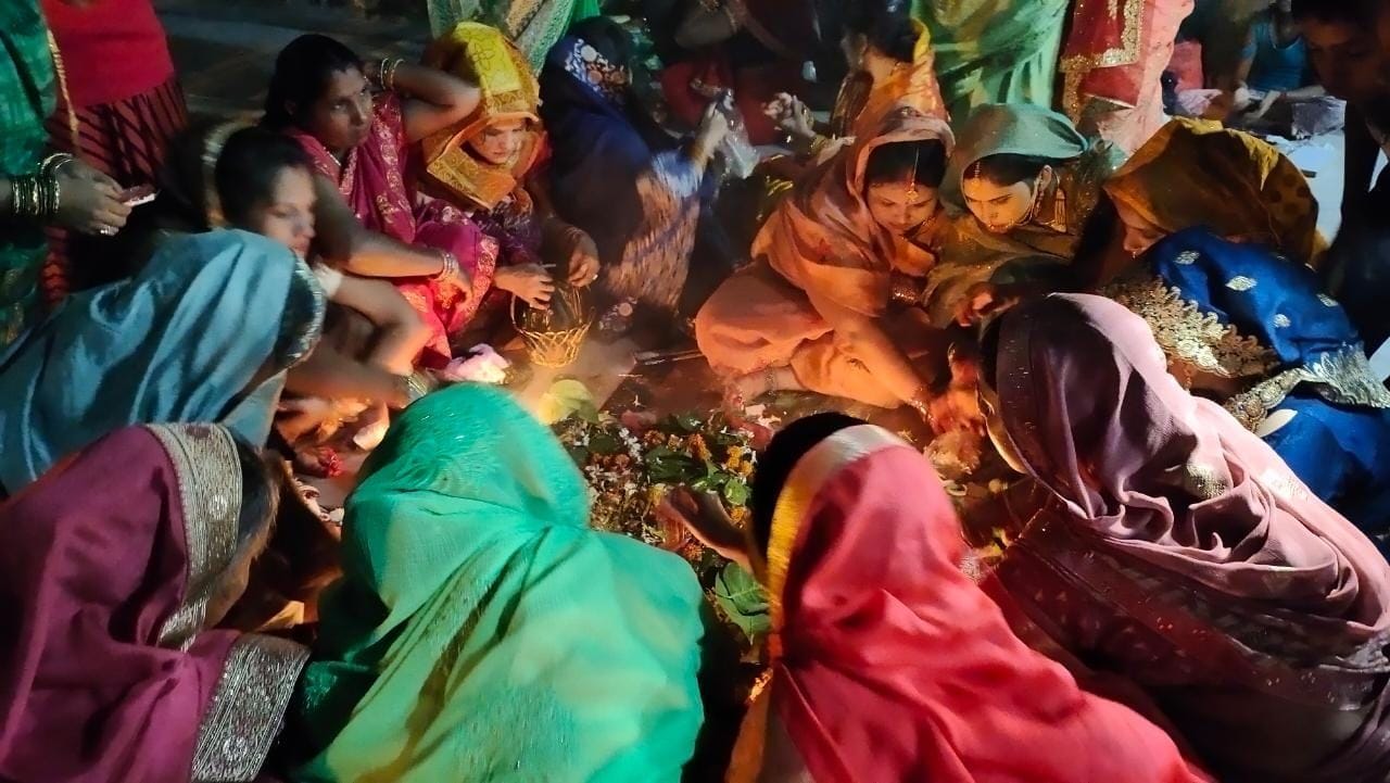 Women keep Teej fast for unbroken good fortune Women keep Teej fast for unbroken good fortune