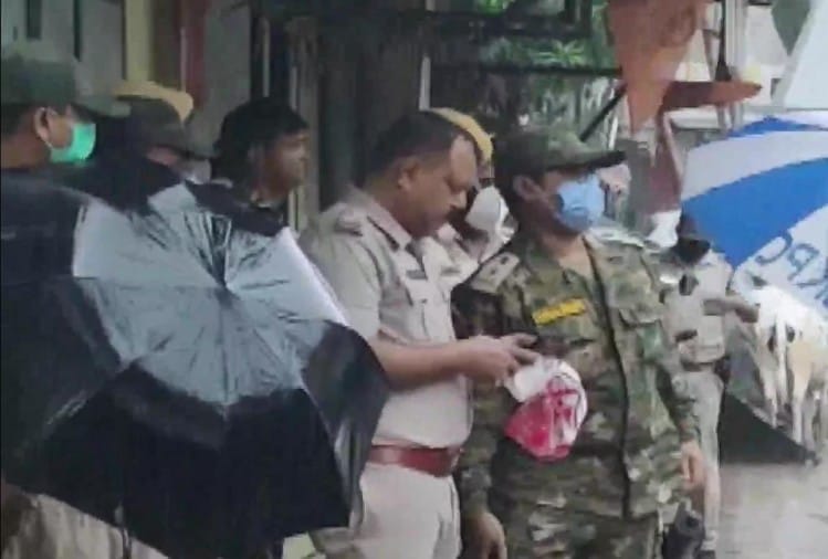 Trending News West Bengal BJP MP Arjun Singh s House Bombed Once 