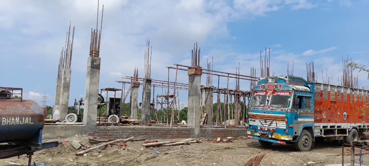नैहरियां स्थित आईटीआई चिंतपूर्णी का निर्माणाधीन भवन
