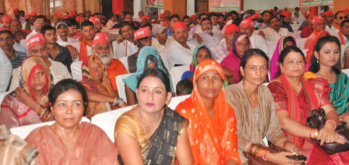 bhaajapa sarakaaron se sabhee tang bhaajapa sarakaaron se sabhee tang