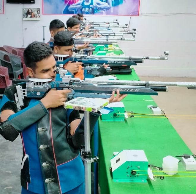 शामली क्षेत्र के गांव लिलौन मुनव्वर मंसूरी रायफल क्लब में आयोजित शहीद नायक प्रकाश सिंह मेमोरियल शामली क्षेत्र के गांव लिलौन मुनव्वर मंसूरी रायफल क्लब में आयोजित शहीद नायक प्रकाश सिंह मेमोरियल