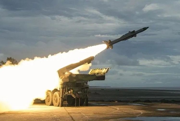 सर्फेस-टू-एयर मिसाइल आकाश प्राइम का टेस्ट ओडिशा की चांदीपुर रेंज में किया गया।