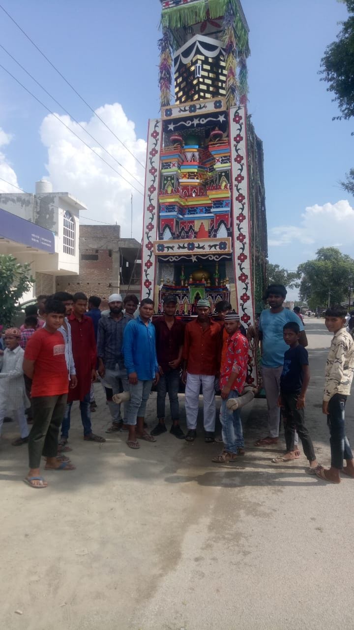 केलाखेड़ा करबला में लाए गए ताजिये। केलाखेड़ा करबला में लाए गए ताजिये।