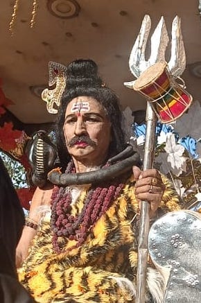 कैराना में निकाली गई शिव बारात कैराना में निकाली गई शिव बारात