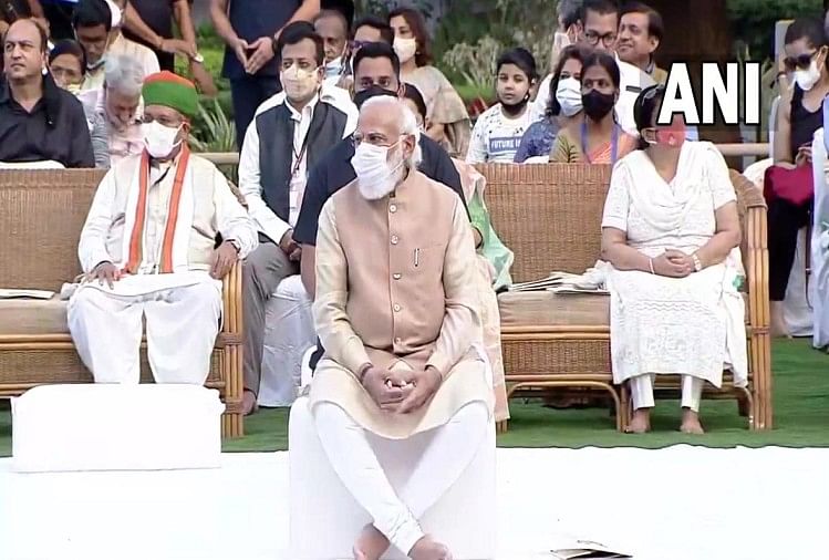 PM Modi at Gandhi Smriti