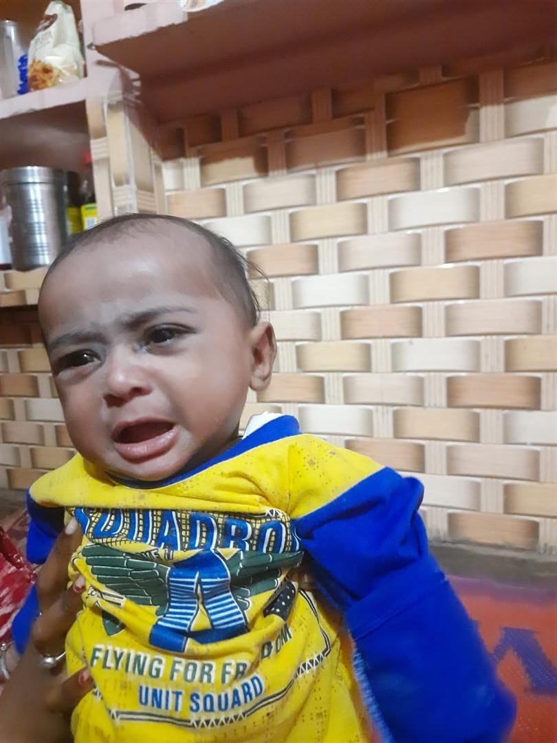 हाथरस : बुखार से मृतक मासूम कार्यब का फाइल फोटो।   संवाद