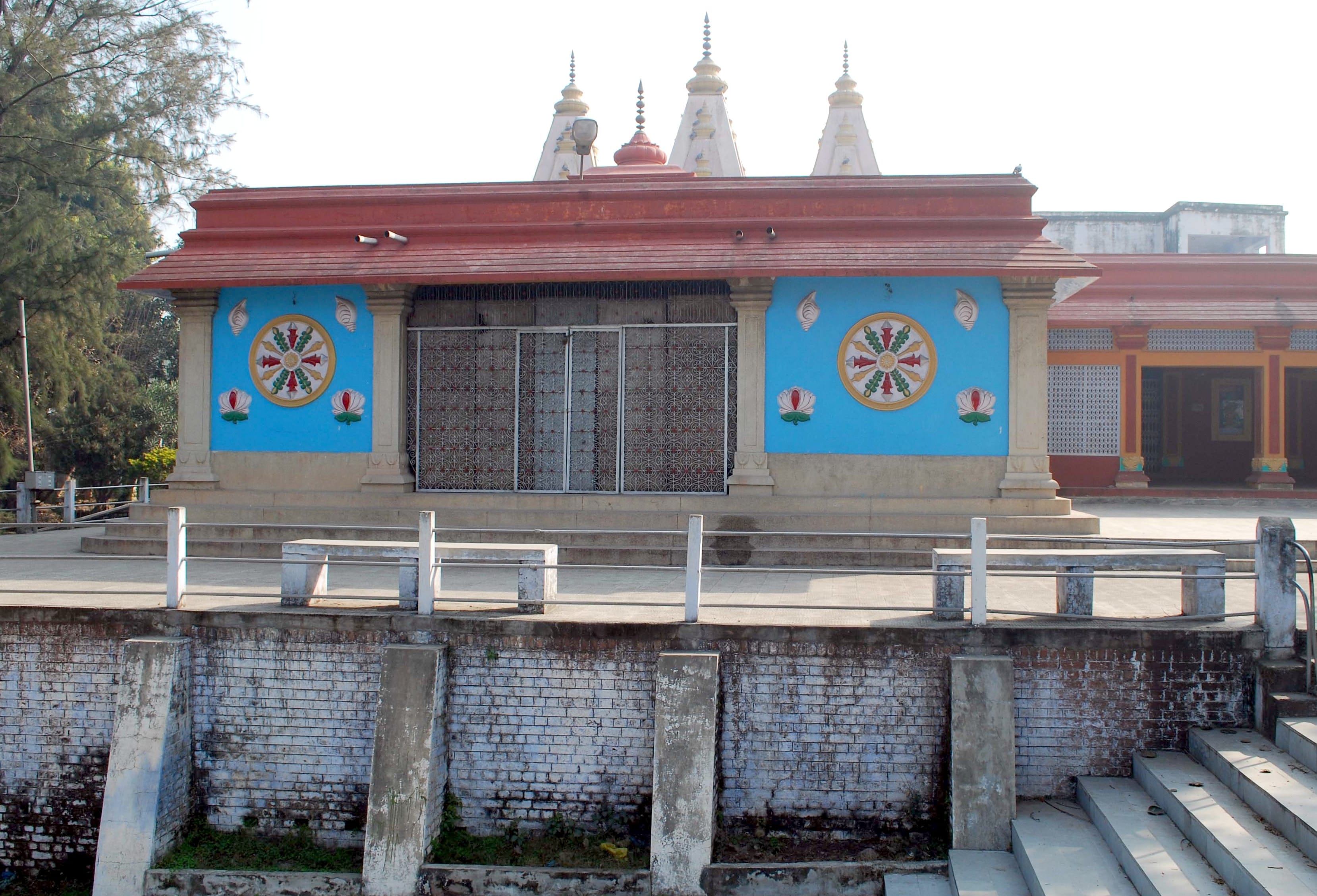 बिजनौर के दारानगर में स्थित विदुर कुटी। बिजनौर के दारानगर में स्थित विदुर कुटी।