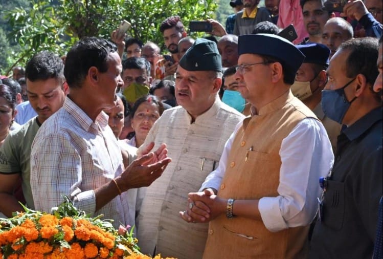 शहीद विपिन की अंत्येष्टि