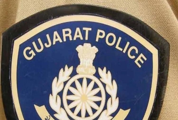Perekrutan Polisi Gujarat 2021 Departemen Kepolisian Gujarat Merekrut Di 1382 Posting, Segera Melamar