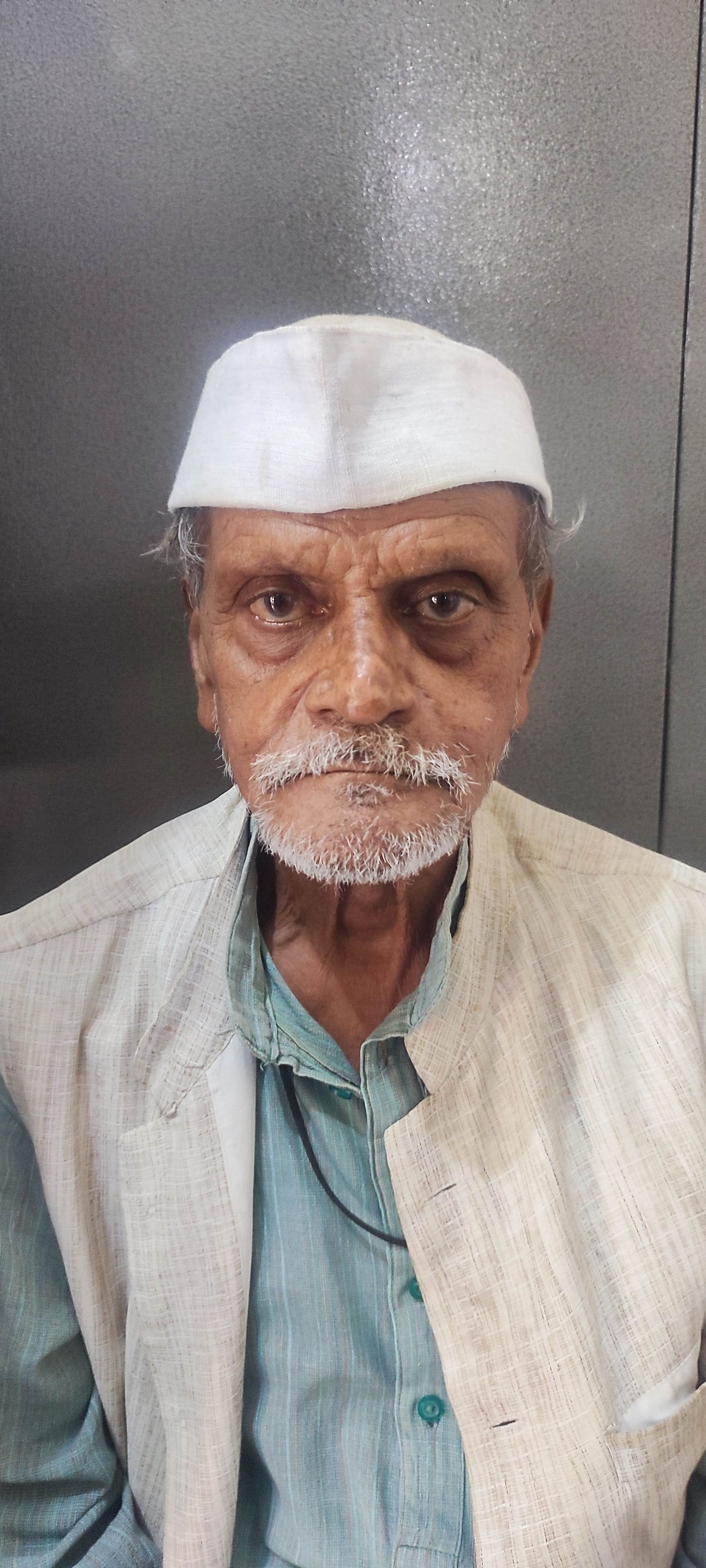 सुरेश चंद्र शर्मा, मंडल प्रभारी, स्वतंत्रता संग्राम सेनानी संयुक्त संगठन। सुरेश चंद्र शर्मा, मंडल प्रभारी, स्वतंत्रता संग्राम सेनानी संयुक्त संगठन।