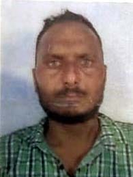 मृतक हीरा सिंह की फाइल फोटो। मृतक हीरा सिंह की फाइल फोटो।