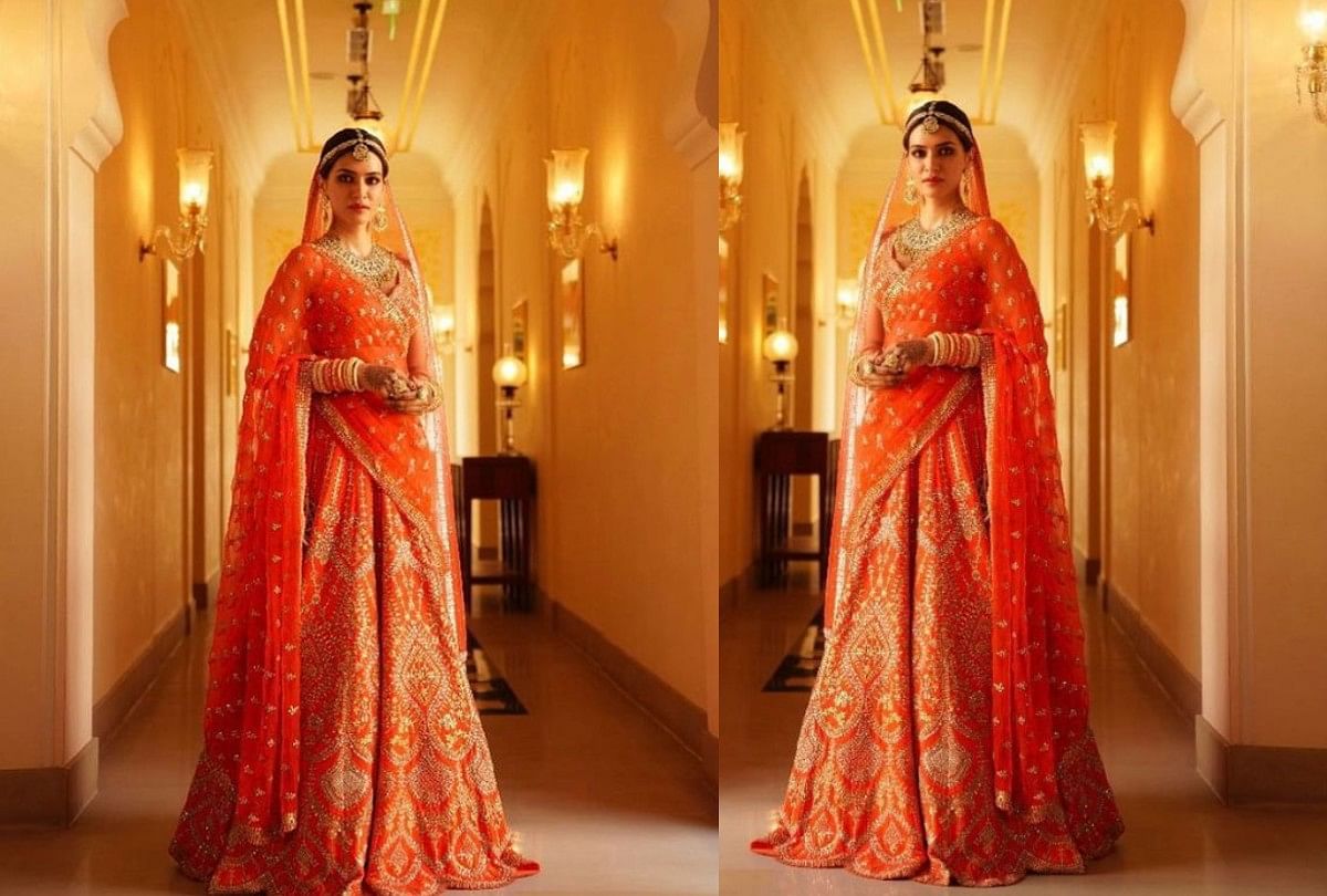 Kriti Sanon Orange Bridal Lehenga Look Trend In This Wedding Season 2021 -  आज का फैशन टिप्स: कृति सेनन का ऑरेंज लहंगा इस शादी सीजन कर रहा ट्रेंड,  दुल्हन की बना पहली