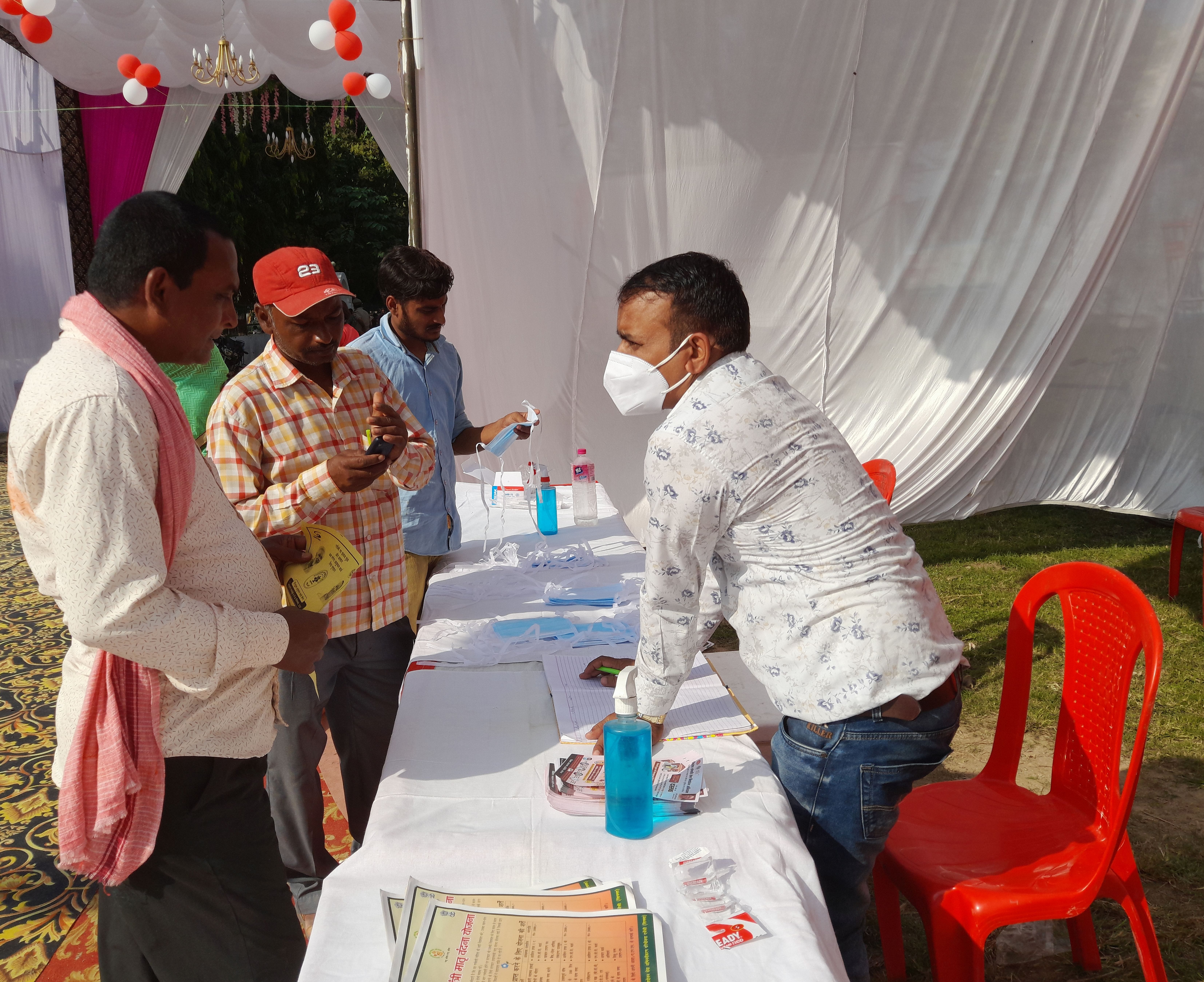 28द्दस्रड्डश्च2-गोंडा के गांधी पार्क में आयोजित दीवाली मेलें में स्वास्थ्य विभाग के स्टाल पर जानक 28द्दस्रड्डश्च2-गोंडा के गांधी पार्क में आयोजित दीवाली मेलें में स्वास्थ्य विभाग के स्टाल पर जानक