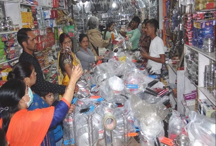 Dhanteras 2021: Belanja Dan Kuber Puja Shubh Muhurat Di Tripushkar Yog