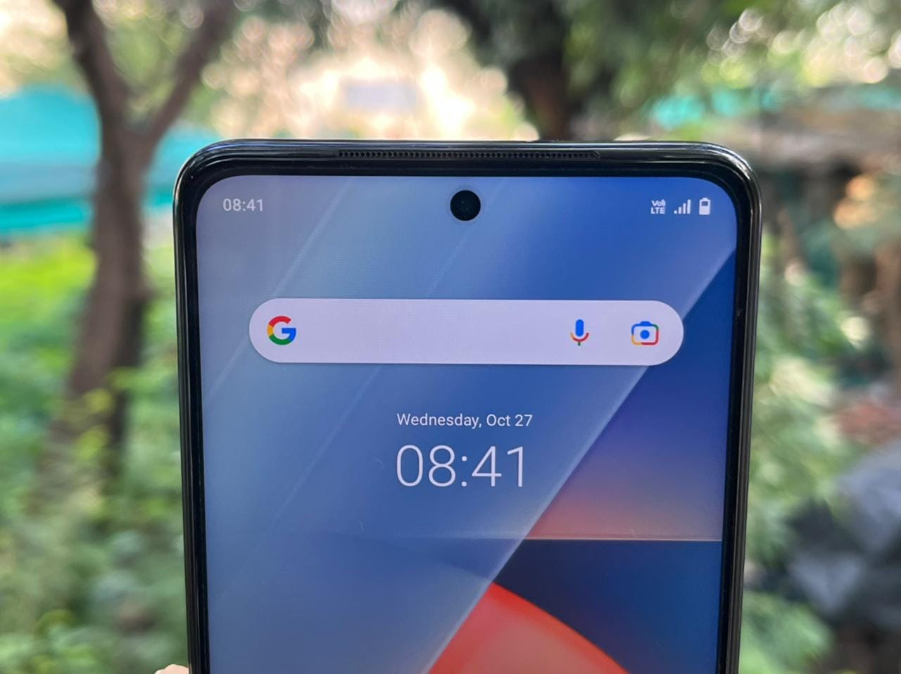 iQOO Z5 5G Review: क्या अपनी सेगमेंट में यह एक बेस्ट गेमिंग स्मार्टफोन है?