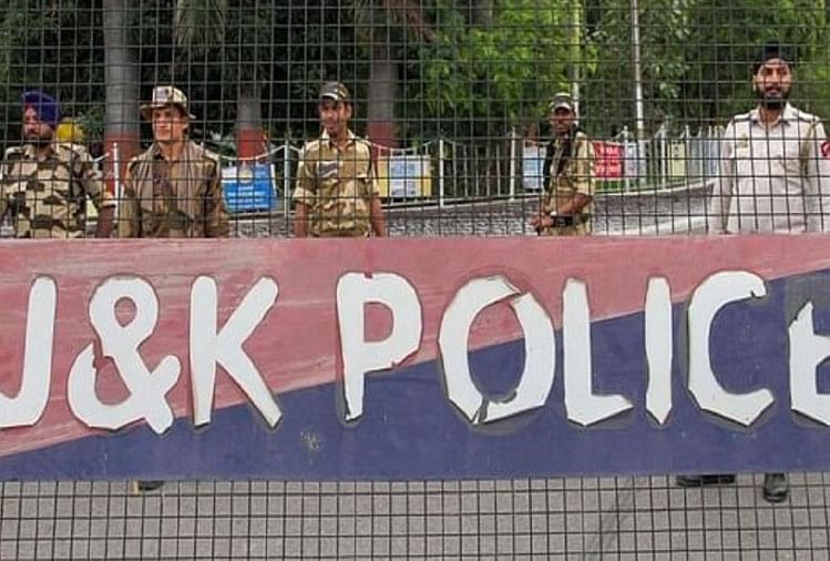 Jammu-Cachemire : trois terroristes du Lashkar arrêtés à Sopore, les armes récupérées, ont longtemps été actifs dans la région