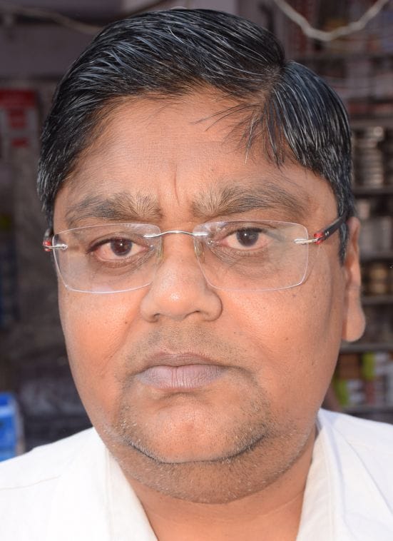 ललित मोहन बंसल, बर्तन व्यापारी। ललित मोहन बंसल, बर्तन व्यापारी।