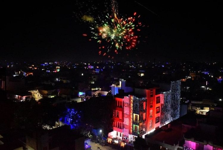 Perayaan Diwali 202 Di Agra – Diwali 2021: Lampu kebahagiaan menyala, sudut rumah diterangi bunga, Tajnagari berkilauan dengan pinggiran warna-warni, lihat foto