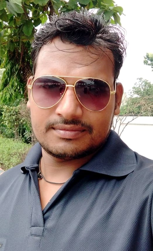 सड़क हादसे में मारे गए दुष्यंत का फाइल फोटो।
