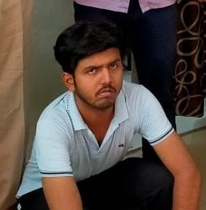 ऑटो ड्राइवर की हत्या करने के मामले में गिरफ्तार आरोपी। संवाद ऑटो ड्राइवर की हत्या करने के मामले में गिरफ्तार आरोपी। संवाद