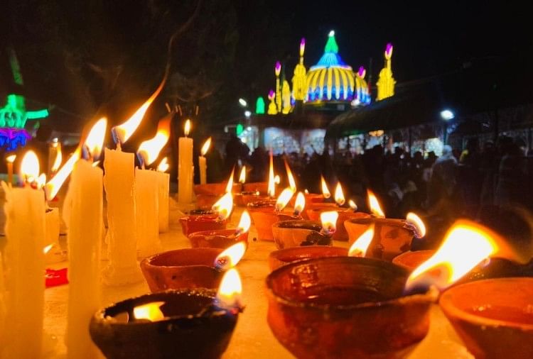 Diwali 2021: Di Sini Lampu Yang Menyala Memberi Pesan Amno Aman