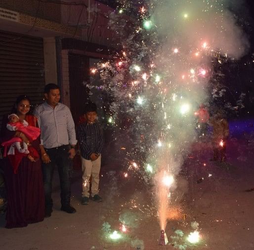 Diwali In Us Nagar – Diwali dirayakan dengan meriah di distrik