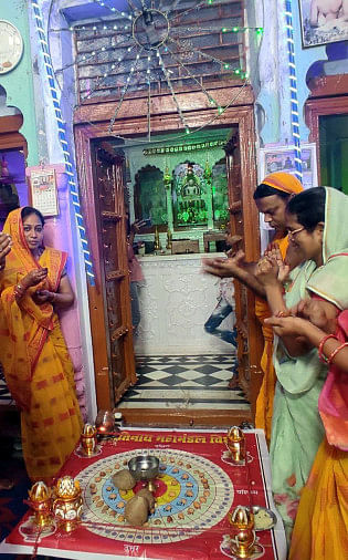 Budaya – Hari Nirwana Mahavir Swami dirayakan sebagai hari tanpa kekerasan