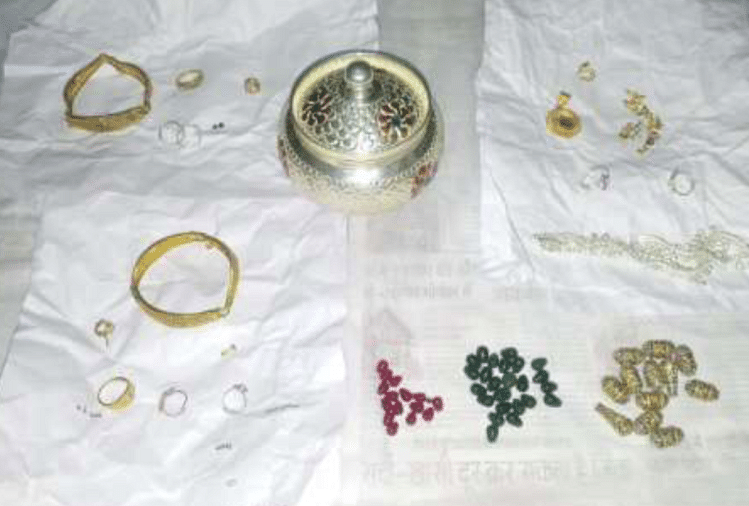Bhopal: Tiga Ditahan Karena Mencuri Dari Rumah Terbengkalai, Perhiasan Senilai Rs 5 Lakh Dipulihkan