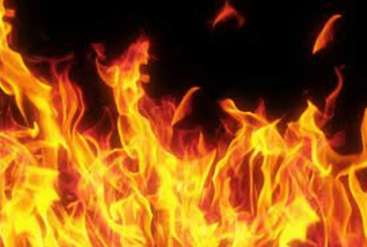 Kebakaran Masyarakat Kerajaan Warisan Kerajaan Faridabad Pada Tengah Malam Terkendali Setelah Beberapa Jam Baca Detail