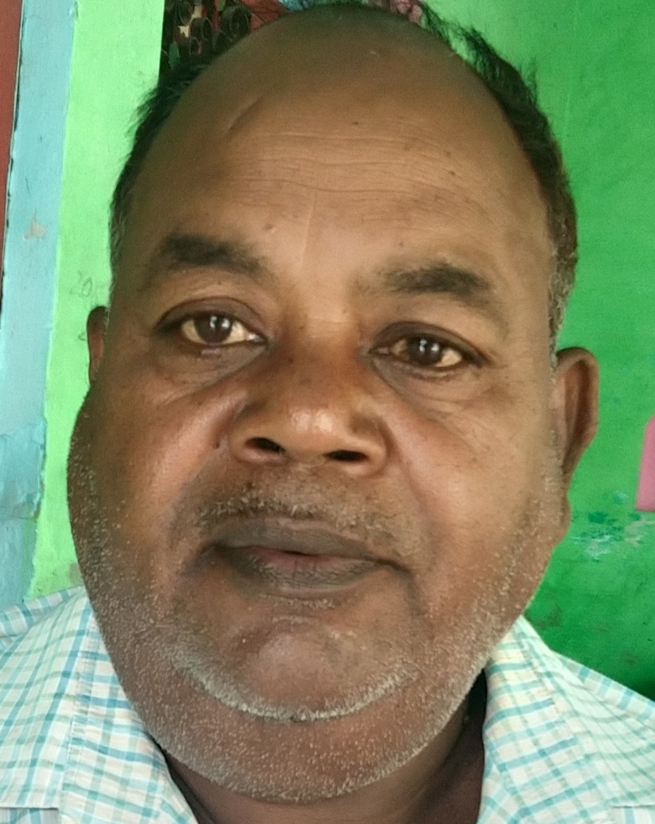 श्यामलाल वर्मा ।