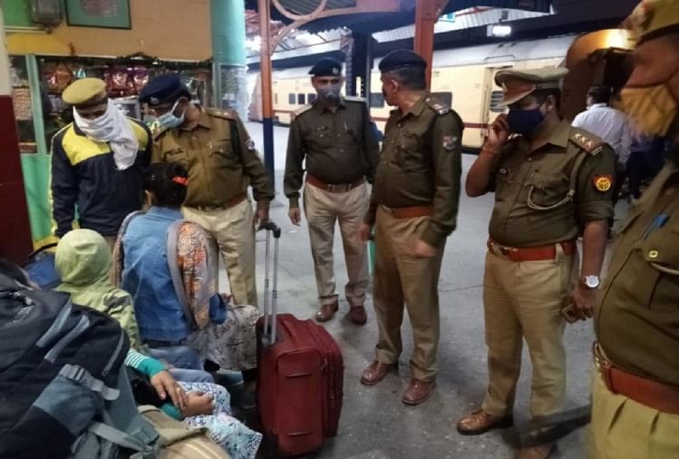 Up News: There Has Been Threat To Blow Up Railway Stations And Big Temples  In Nine Districts Including Meerut - यूपी में अलर्ट: नौ रेलवे स्टेशनों को बम  से उड़ाने की धमकी,