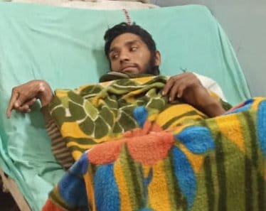 चौसाना क्षेत्र के गांव जिजौला में दीवार गिरने से घायल युवक चौसाना क्षेत्र के गांव जिजौला में दीवार गिरने से घायल युवक