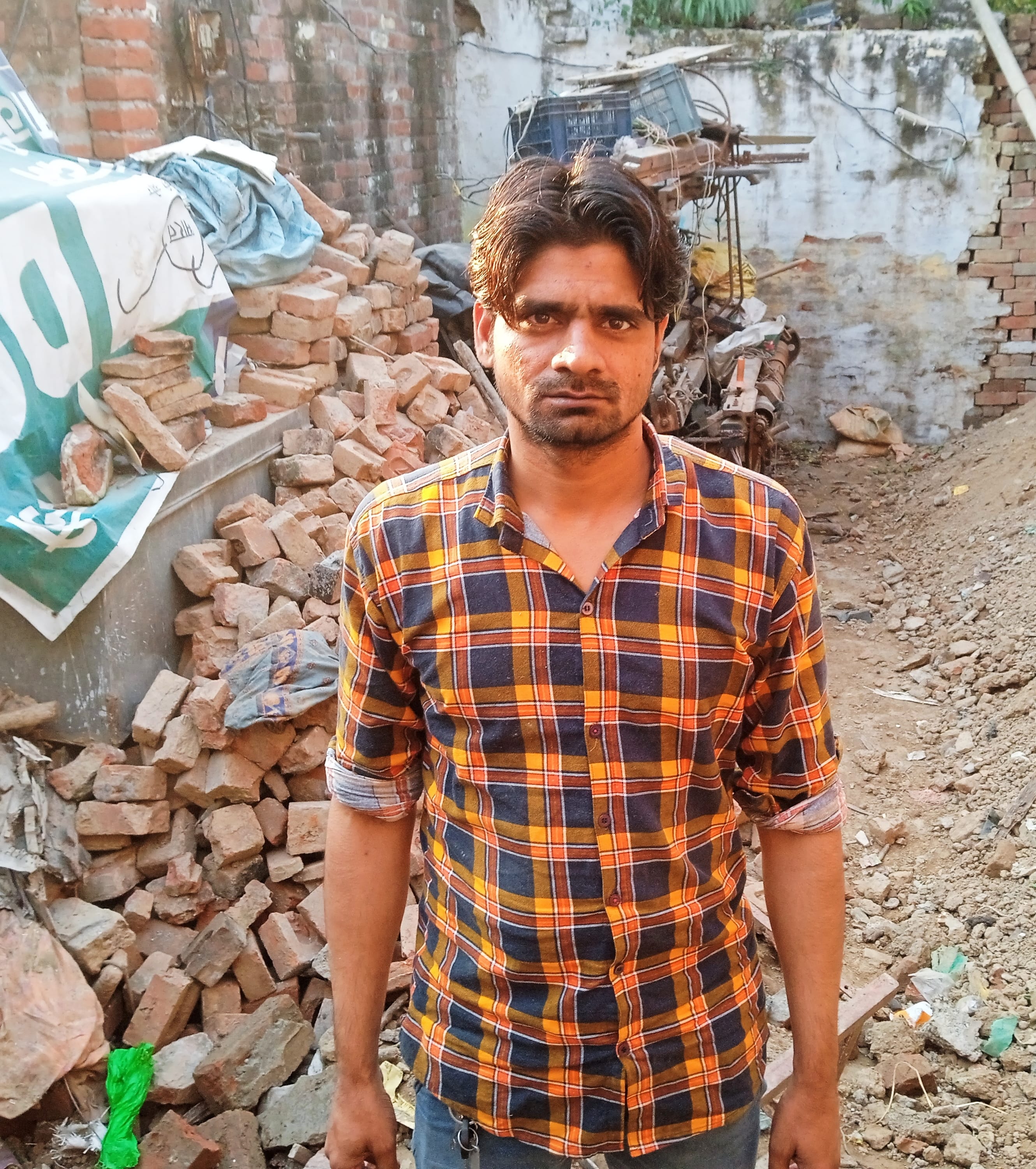 शामली मौहल्ला चांद मस्जिद निवासी निवासी शमीम शामली मौहल्ला चांद मस्जिद निवासी निवासी शमीम