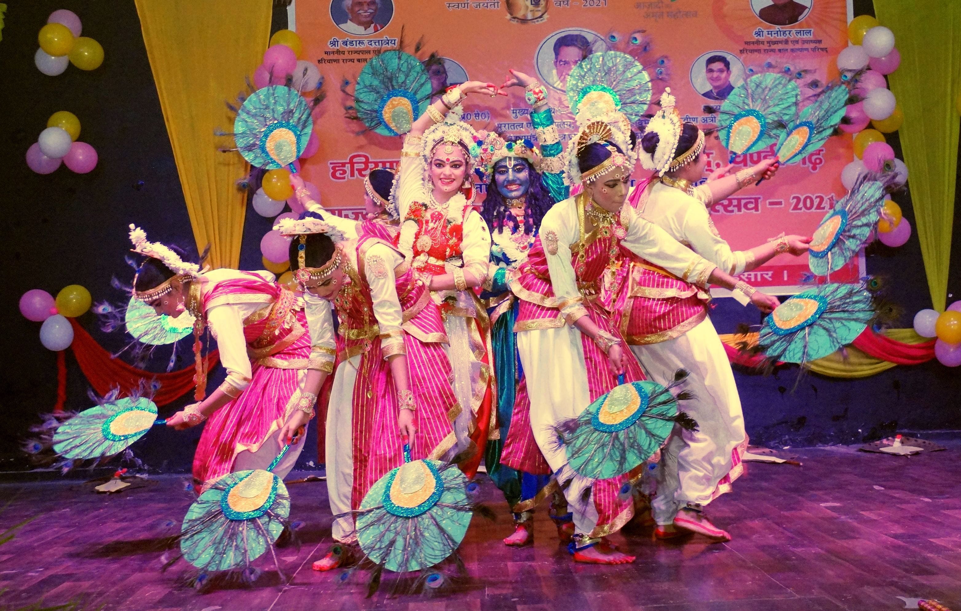 बाल भवन में हरियाणा राज्य बाल कल्याण परिषद की ओर से आयोजित राज्य स्तरीय स्वर्ण जयंती बाल महोत्सव बाल भवन में हरियाणा राज्य बाल कल्याण परिषद की ओर से आयोजित राज्य स्तरीय स्वर्ण जयंती बाल महोत्सव