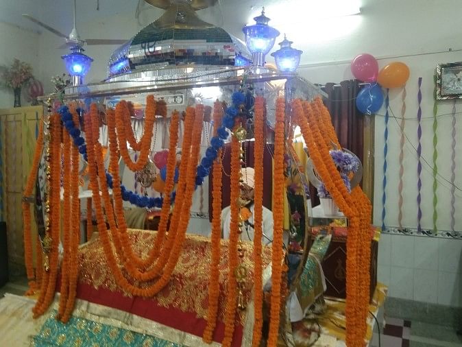 Prakashotsav ke-522 Guru Nanak Dev Dirayakan Bersama Pomp