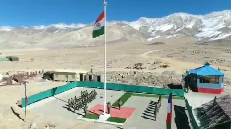 Jammu Kashmir News – Ladakh: Tricolor diangkat pada ketinggian 15.000 kaki di Lembah Hanle