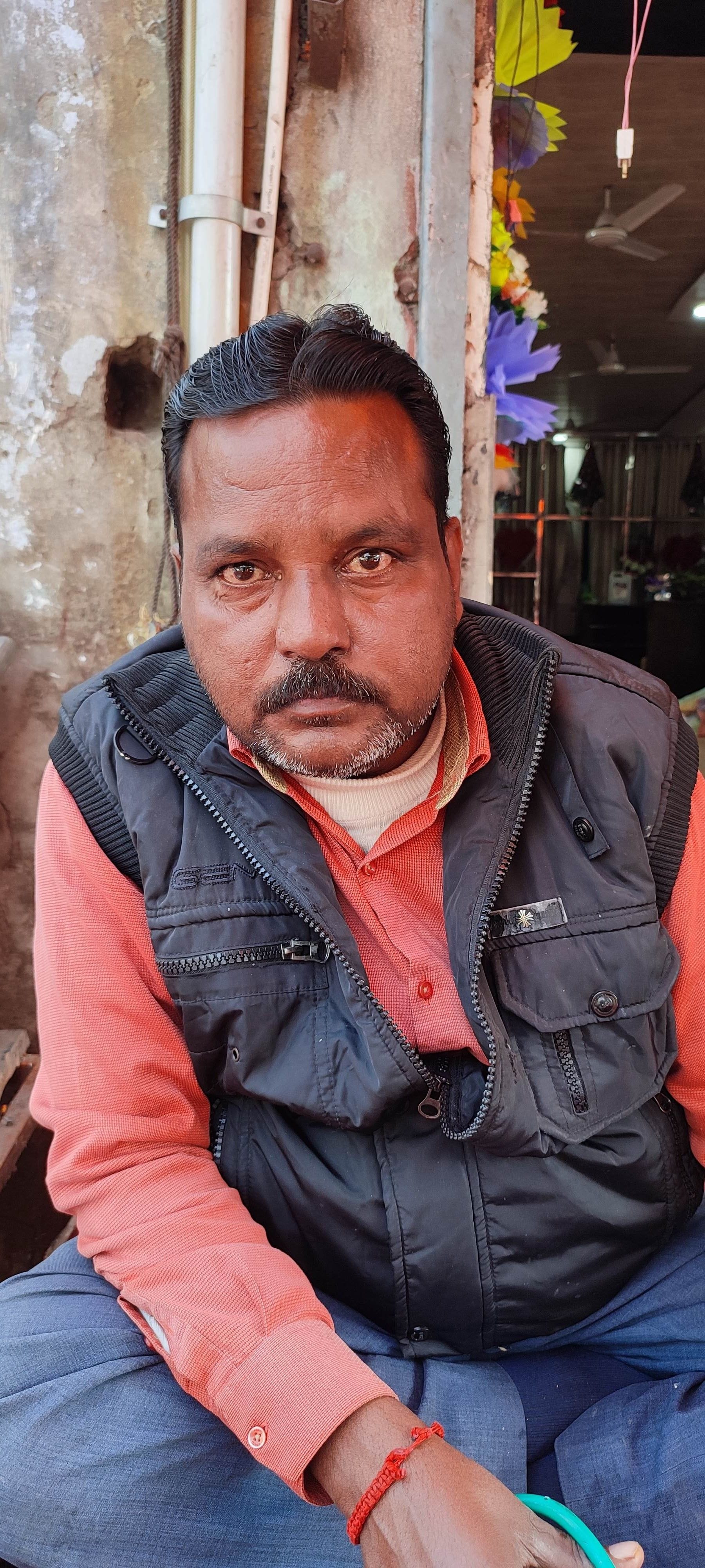 नरेश सैनी, फूल कारोबारी। नरेश सैनी, फूल कारोबारी।